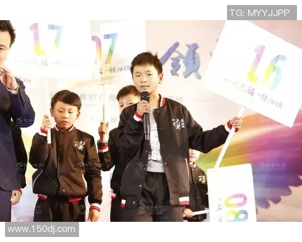 梦中偶遇足球明星在家畅聊人生与梦想的奇妙经历 梦中偶遇足球明星在家畅聊人生与梦想的奇妙经历