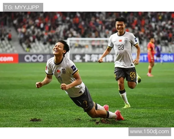 足球明星滑跪头像背后的故事与情感解读让我们重新认识他们的拼搏精神 足球明星滑跪头像背后的故事与情感解读让我们重新认识他们的拼搏精神