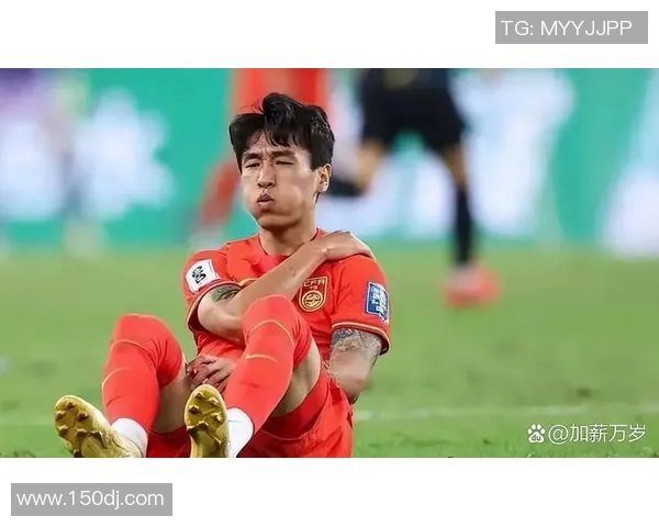 足球明星纷纷发声对佩佩表现提出尖锐批评引发热议 足球明星纷纷发声对佩佩表现提出尖锐批评引发热议