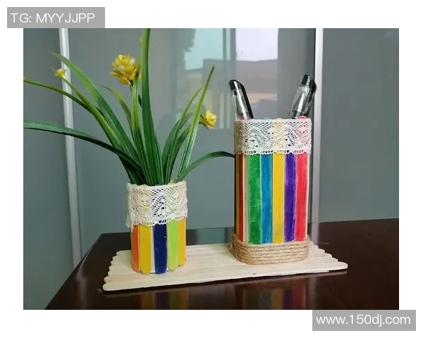 足球明星笔筒创意设计欣赏与实用性结合的完美展示