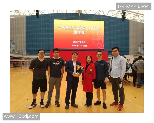 重庆羽毛球队选拔赛特别报道:奋勇拼搏铸就辉煌突破之路 重庆羽毛球队选拔赛特别报道:奋勇拼搏铸就辉煌突破之路